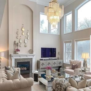 Meet your Posher, Saima